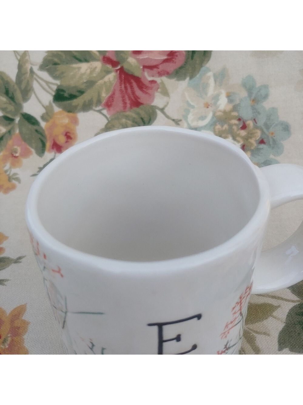 Anthropologie Dagny E Monogram Ceramic Mug with Handle Cream 14 oz - Picture 9 of 12
